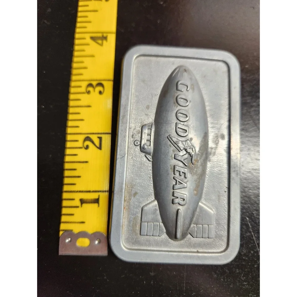 Goodyear Belt Buckle Blimp Zeppelin Silver Tone 1974‎ Vintage